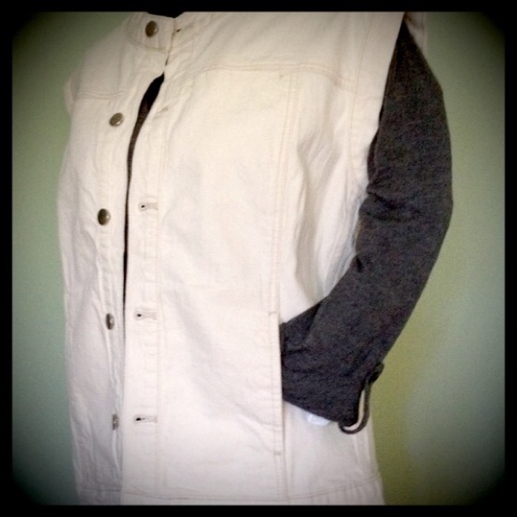 Kate Spade Saturday utility Vest, lots of pockets - Picture 2 of 8